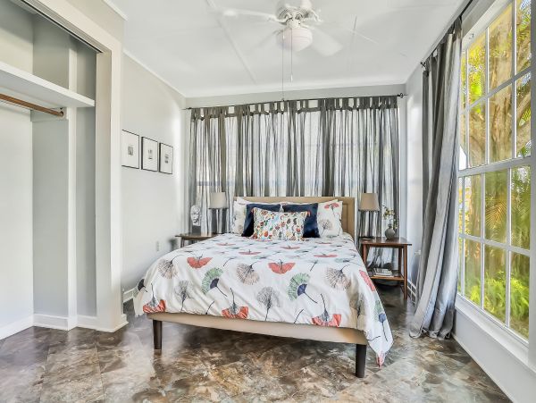 Anna Maria Island Holmes Beach Home 1007583