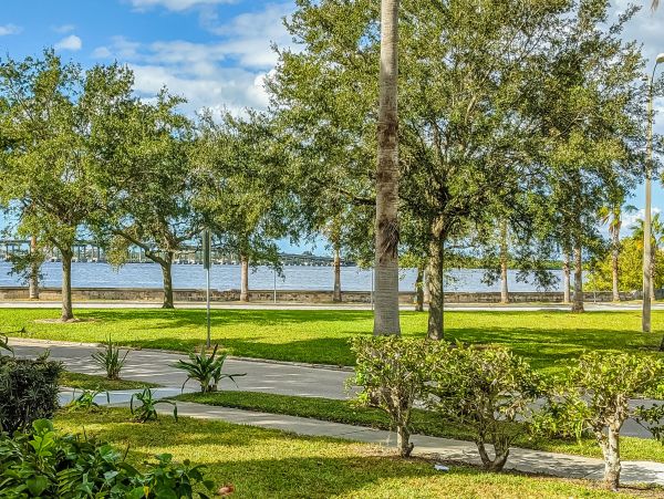 Anna Maria Island Holmes Beach Home 1007583