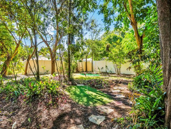 Anna Maria Island Holmes Beach Home 1007583