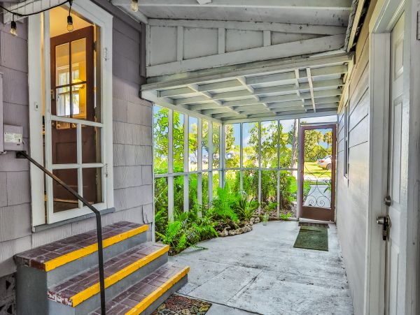 Anna Maria Island Holmes Beach Home 1007583