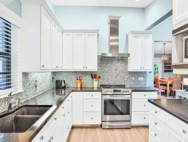 Anna Maria Island Holmes Beach Home 1007585