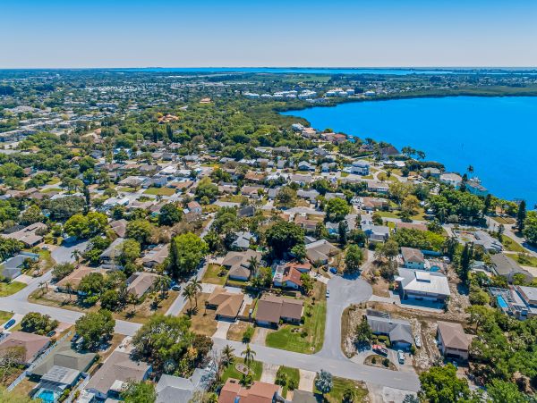 Anna Maria Island Holmes Beach Home 1007587