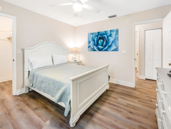 Anna Maria Island Holmes Beach Home 1007588