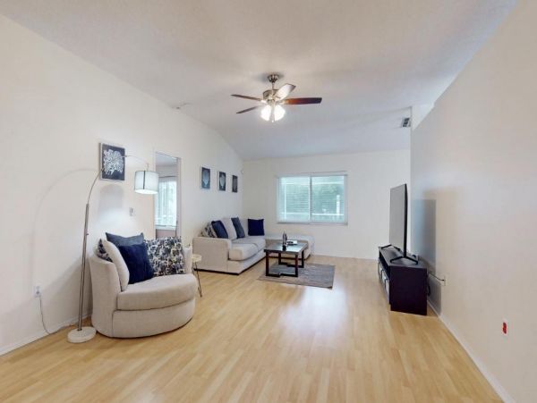 Bradenton Vacation Pool Home Three Bedroom