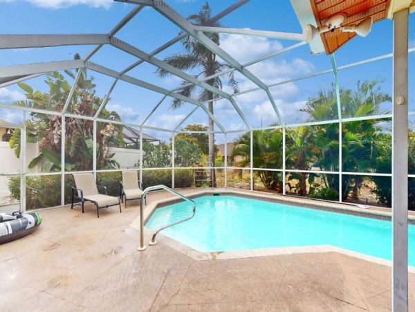 Bradenton Vacation Pool Home Three Bedroom