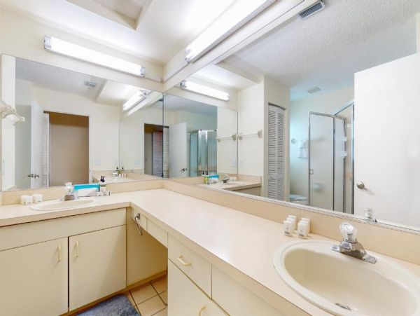 Bradenton Vacation Pool Home Three Bedroom
