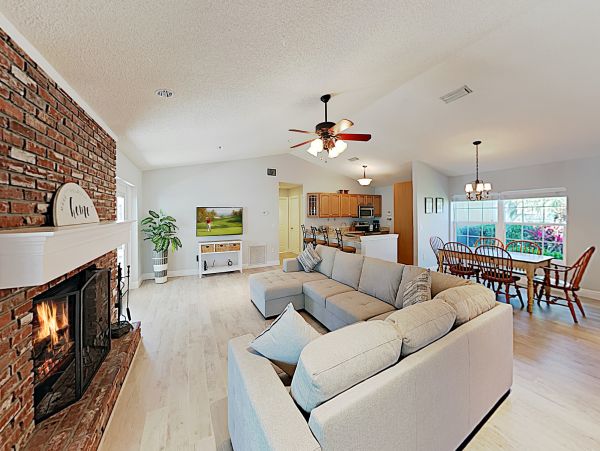 Anna Maria Island Holmes Beach Home 1007591