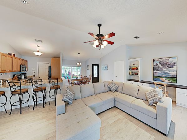 Anna Maria Island Holmes Beach Home 1007591