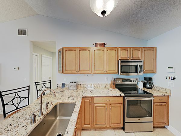 Anna Maria Island Holmes Beach Home 1007591