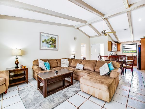 Anna Maria Island Holmes Beach Home 1007592