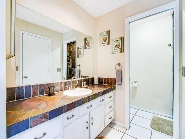 Anna Maria Island Holmes Beach Home 1007592