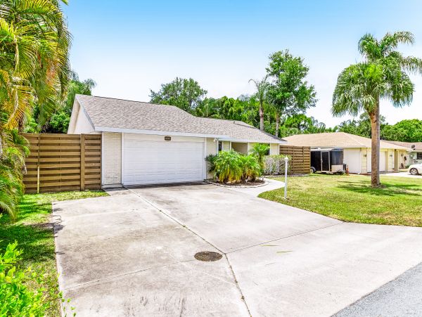 Anna Maria Island Holmes Beach Home 1007592