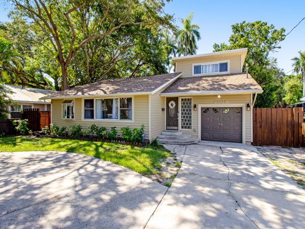 Anna Maria Island Holmes Beach Home 1007593