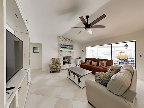 Anna Maria Island Holmes Beach Home 1007594