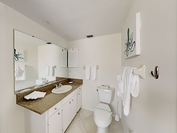 Anna Maria Island Holmes Beach Home 1007594