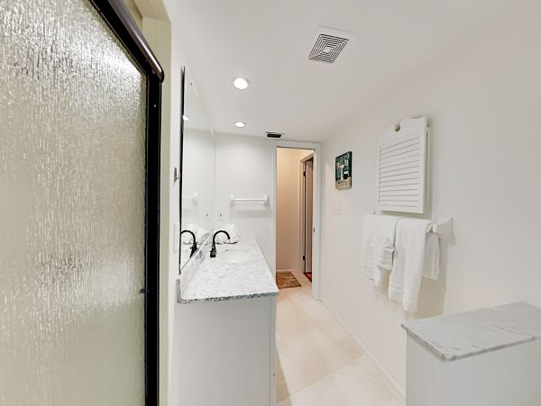 Anna Maria Island Holmes Beach Home 1007594