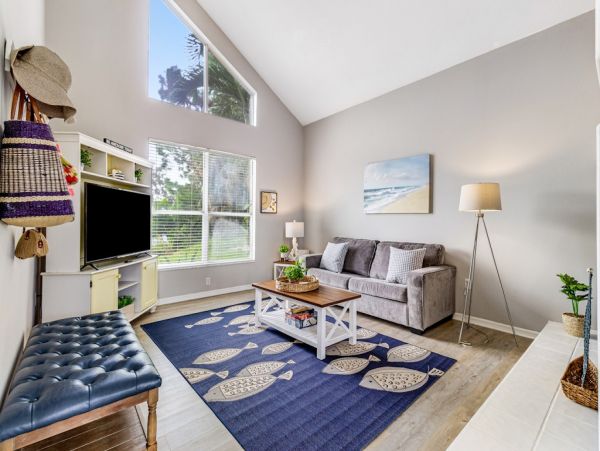 Three Bedroom Vacation Rental Home in Bradenton