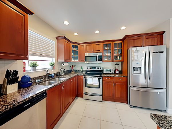 Anna Maria Island Holmes Beach Home 1007596