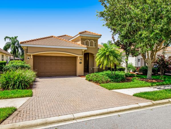 Anna Maria Island Holmes Beach Home 1007597