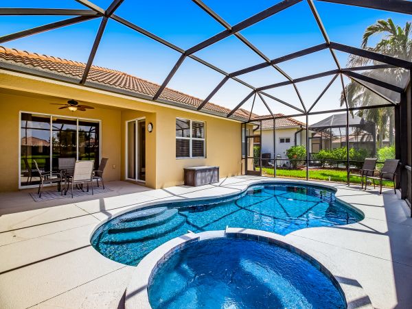 Anna Maria Island Holmes Beach Home 1007597