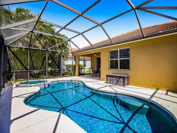Anna Maria Island Holmes Beach Home 1007597