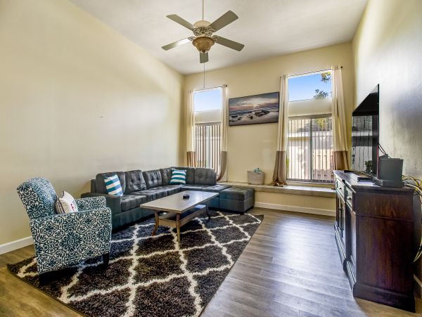 Sprawling Upscale Ranch Home – Perfect Family Getaway Near the Beach