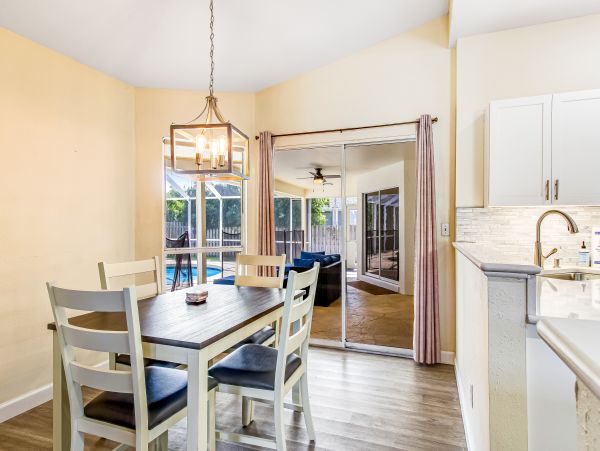 Sprawling Upscale Ranch Home – Perfect Family Getaway Near the Beach