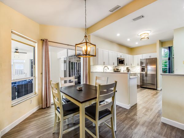Sprawling Upscale Ranch Home – Perfect Family Getaway Near the Beach