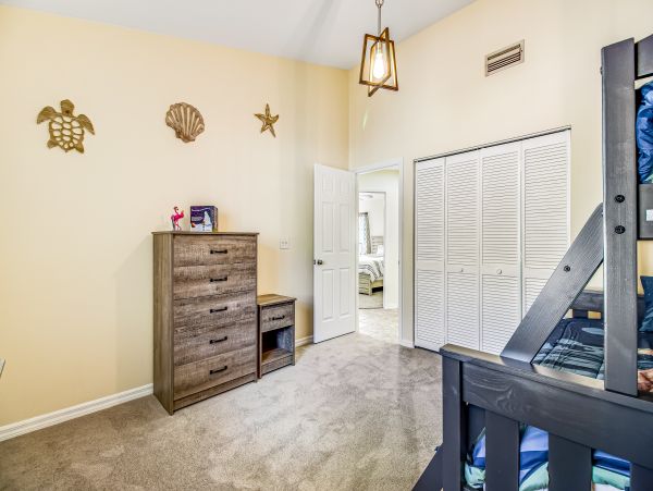 Sprawling Upscale Ranch Home – Perfect Family Getaway Near the Beach