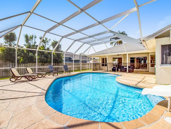 Sprawling Upscale Ranch Home – Perfect Family Getaway Near the Beach