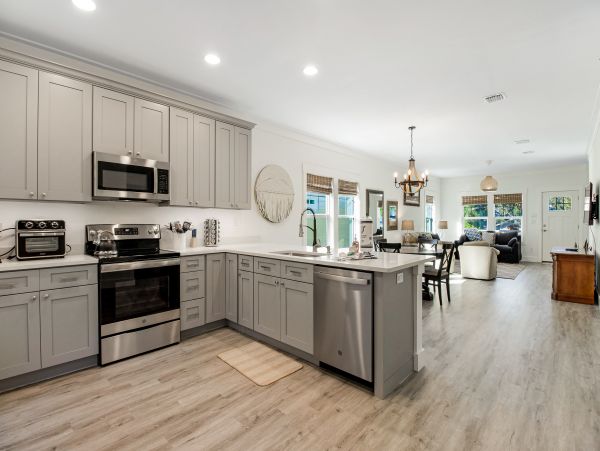 Anna Maria Island Holmes Beach Home 1007599