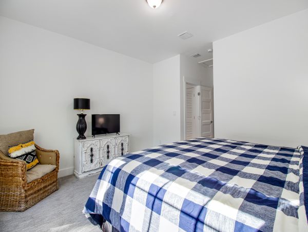 Anna Maria Island Holmes Beach Home 1007599