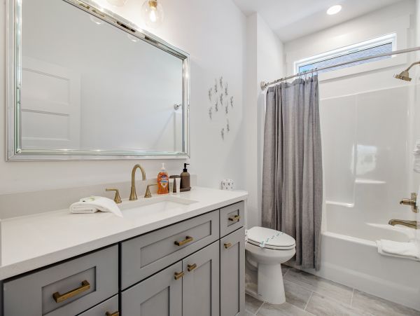 Anna Maria Island Holmes Beach Home 1007599