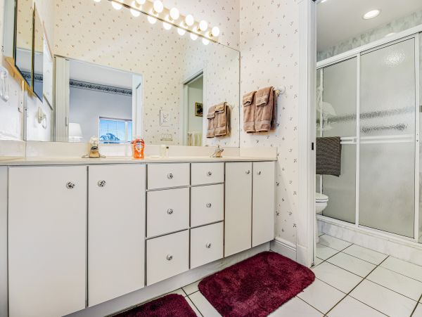 Anna Maria Island Holmes Beach Home 1007600