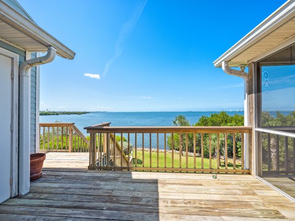 Anna Maria Island Holmes Beach Home 1007600