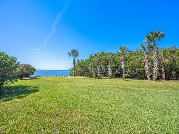 Anna Maria Island Holmes Beach Home 1007600
