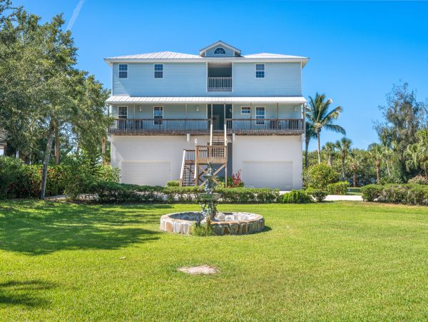 Anna Maria Island Holmes Beach Home 1007600