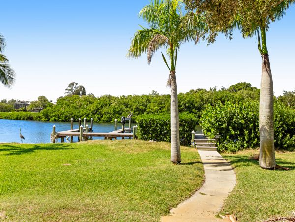 Anna Maria Island Holmes Beach Home 1007600