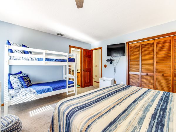 Anna Maria Island Holmes Beach Home 1007602