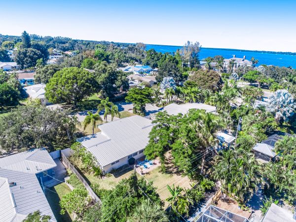 Anna Maria Island Holmes Beach Home 1007604
