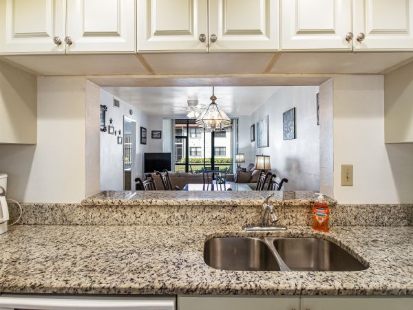 Anna Maria Island Holmes Beach Condo 1007606