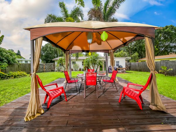 What A Charmer Vacation Rental in Bradenton