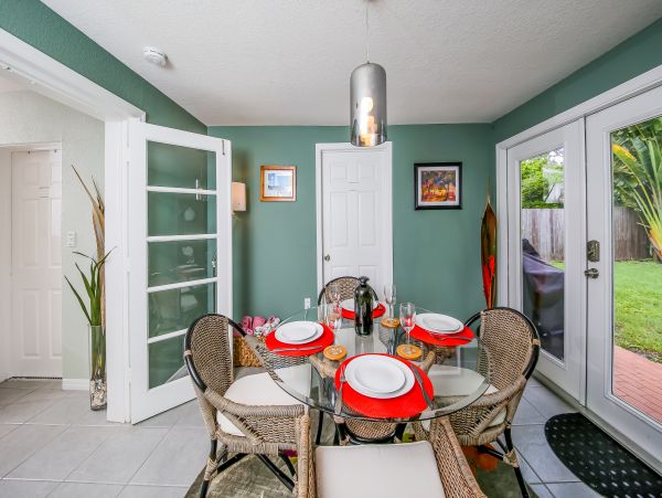 What A Charmer Vacation Rental in Bradenton