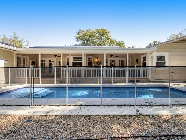 Anna Maria Island Holmes Beach Home 1007608