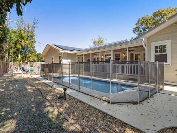 Anna Maria Island Holmes Beach Home 1007608