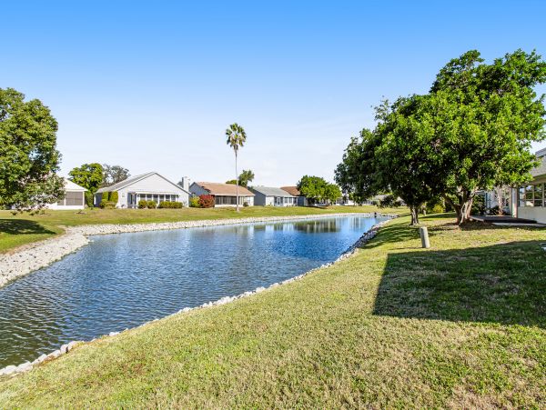 Anna Maria Island Holmes Beach Home 1007609