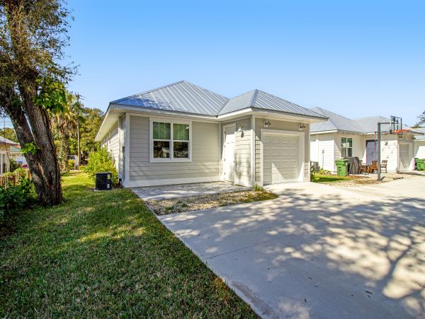 Anna Maria Island Holmes Beach Home 1007610