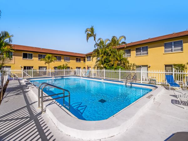 Anna Maria Island Holmes Beach Condo 1007611