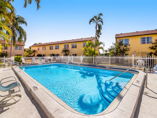 Anna Maria Island Holmes Beach Condo 1007611