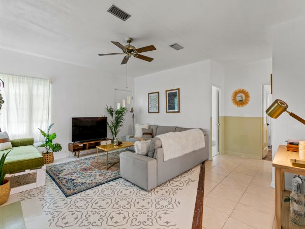 Anna Maria Island Holmes Beach Home 1007613